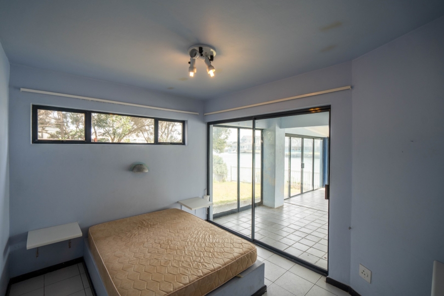 4 Bedroom Property for Sale in Royal Alfred Marina Eastern Cape